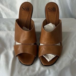 SOFFT Womens 8.5 Brown Leather Wide Strap Strappy Mules Slides Comfort Heels